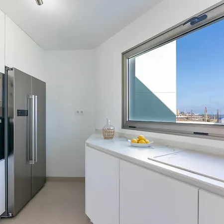 And Light Mini Golf Pool Luxury 7 Star Сasa de vacaciones La Guirra